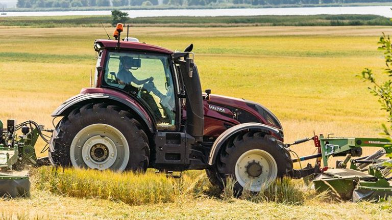 Valtra T Series Tractor The 5th Generation Swaine Agri