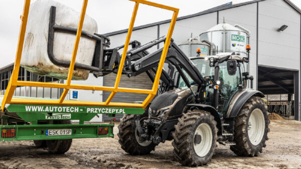 valtra-g-series-tractor-front-loader-work-800-450