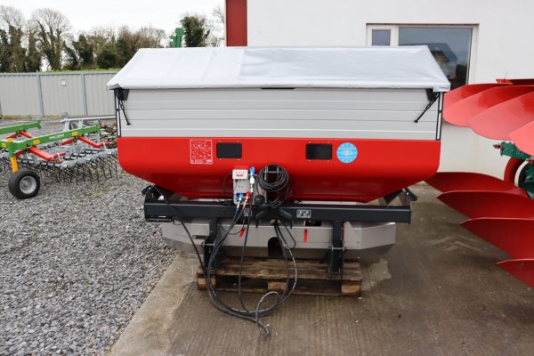 Kverneland Fertiliser spreaders - Image 4