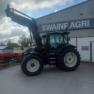 G135 Active Valtra