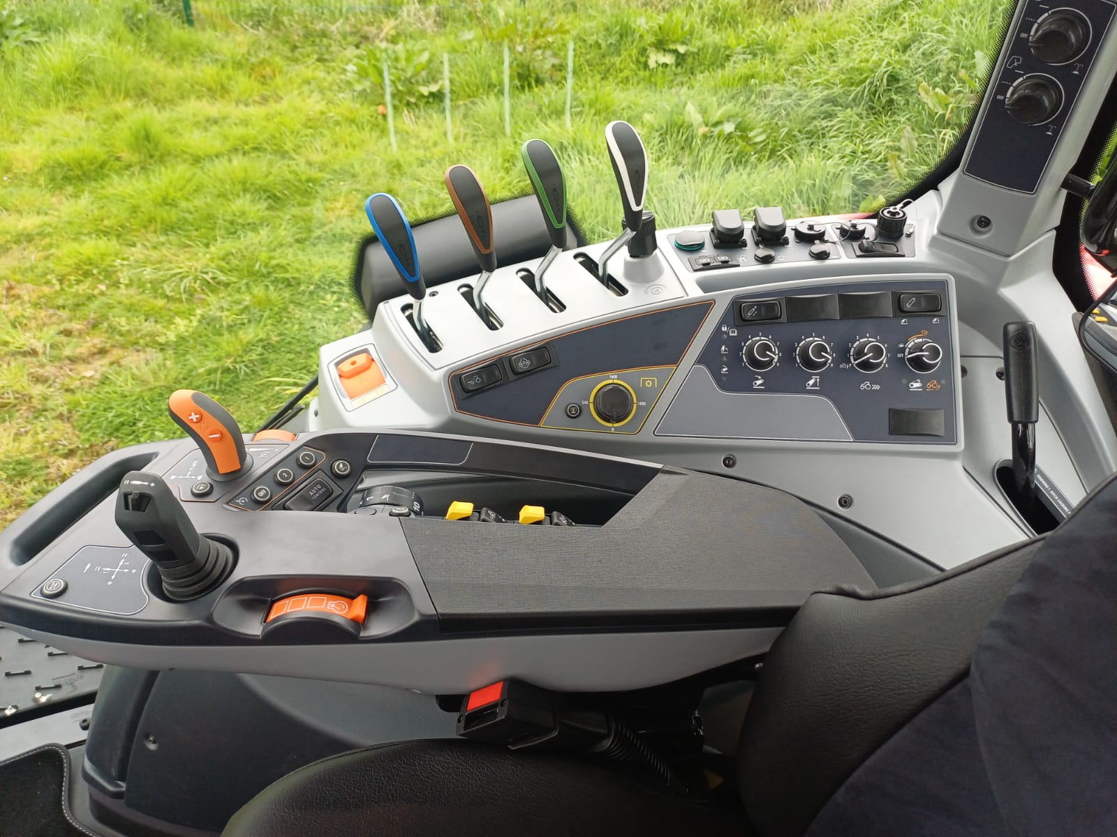 Valtra T195 Active - Image 5